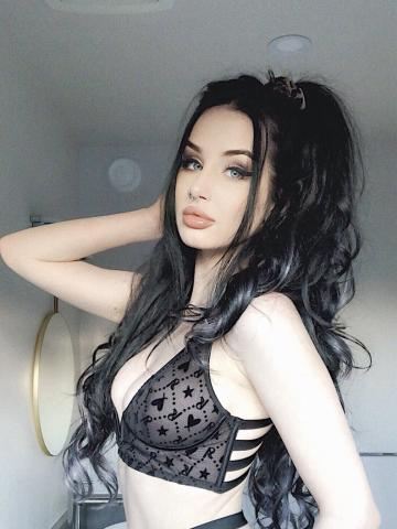 Анкета проститутки Милана, 23 года